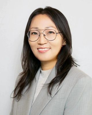 Photo of Seon Lyu, Licensed Mental Health Counselor, MA, LMHC