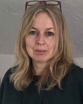 Photo of Sarah Williams, Counsellor, MBACP