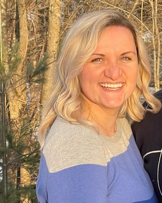 Photo of Kate Roach, Pre-Licensed Professional, MSW
