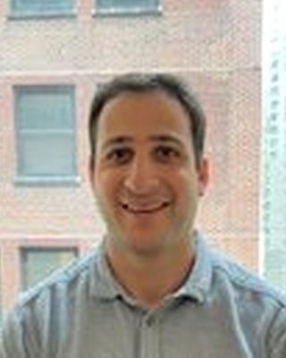 Photo of Noah Doppelt, Clinical Social Work/Therapist, LCSW