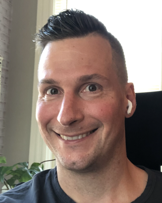 Photo of Erik Gans, Clinical Social Work/Therapist, LICSW