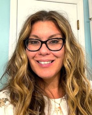 Photo of Heather Skomski, Psychiatric Nurse Practitioner, PMHNP, AGPCNP, RN