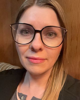 Photo of Kristy Dyck - Northern Insights Expressive Arts Therapy, ExAT
