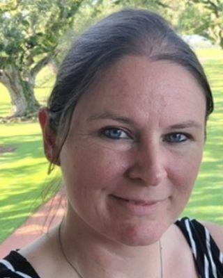 Photo of Leslie Zarker, Counselor