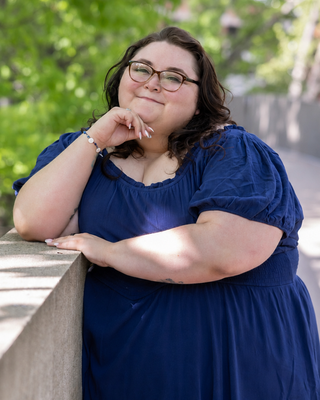 Photo of Sydney M. Ellis, Social Worker, CSW, TCM