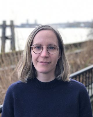 Photo of Noomi Weinberg, Psychotherapist, MA, BPC