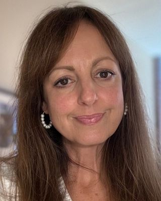 Photo of Stephanie Brookins, Licensed Professional Counselor, MS, NCC, LPC, EMDR-C