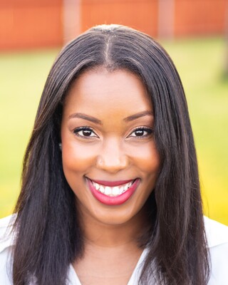Photo of Mariam Gates-Robin, Licensed Professional Counselor in Edmond, OK