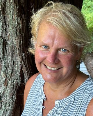 Photo of Sue Shirron, MA, AMFT, APCC, Marriage & Family Therapist Associate