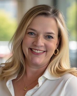Photo of Christine Greer O'Connor, Clinical Social Work/Therapist, PhD, LCSW, LICSW