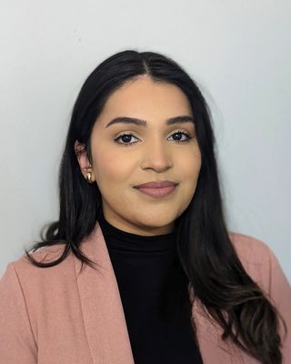 Photo of Lovpreet Grewal, MA, Registered Psychotherapist (Qualifying)