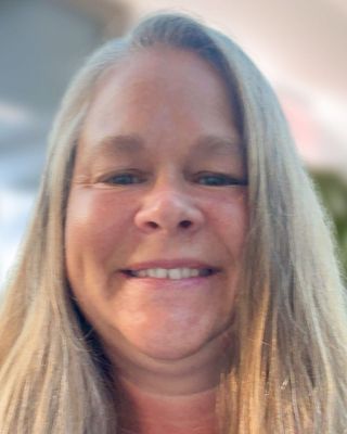 Photo of Leigh Irvin, Licensed Professional Counselor, LPC