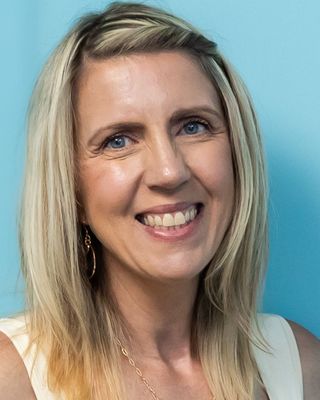 Photo of Jennifer Alexis Hoxie, Clinical Social Work/Therapist, MSW, LICSW