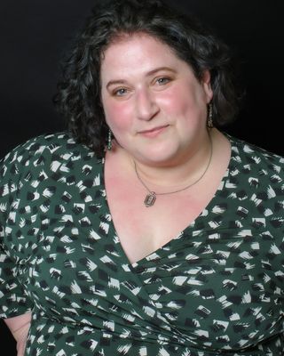 Photo of Tami Michelle Gatta, Licensed Creative Arts Therapist, MA, LCAT, RDT