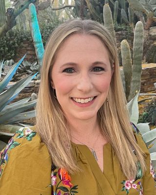 Photo of Amanda Cimaglia, Counselor, LCPC, PMH-C