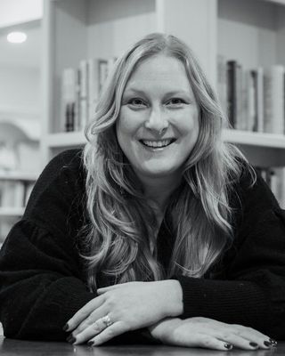 Photo of Sarah Joy Covey, Registered Psychotherapist, BAH, BEd, OCT, MACP, RP