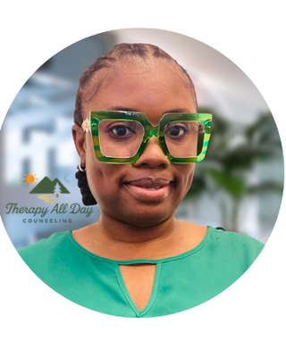 Photo of Shaniqua Smith, Clinical Social Work/Therapist, LCSW