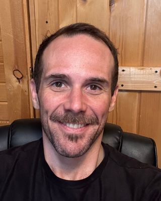 Photo of Bakir Abushhiwa, Marriage & Family Therapist, LMFT