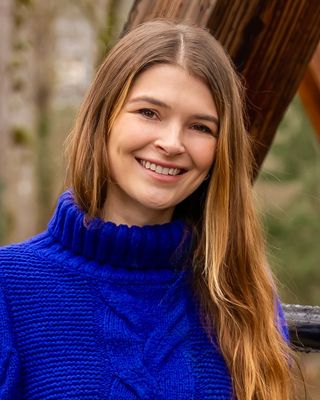 Photo of Lindsey Hamerly, Mental Health Counselor, MA, LMHC