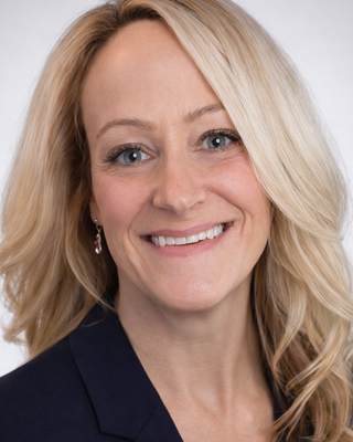 Photo of Erin Kalka, Marriage & Family Therapist, LMFT