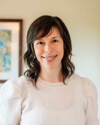 Photo of Zoe Eakle, Counsellor, RTC