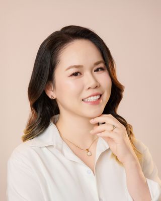 Photo of Evelyn Nguyen, Clinical Social Work/Therapist, AASW