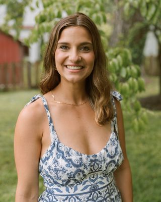 Photo of Maria Perroots, Pre-Licensed Professional
