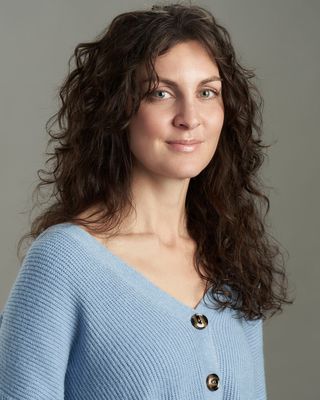 Photo of Rebecca Bunn, Counselor in Chicago, IL