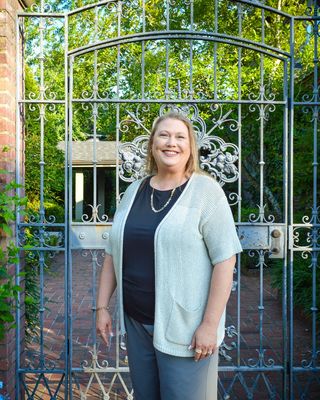 Photo of Angela Meredith Smith, Pre-Licensed Professional, BS
