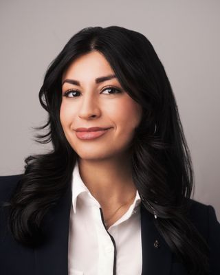 Photo of Ashna Kapoor, Counselor, LMHC