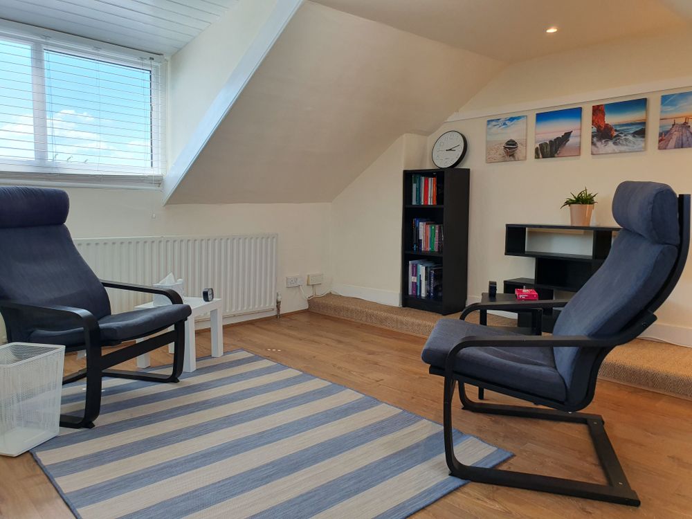 Liam Croucher Counselling consulting room