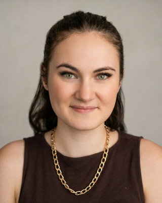 Photo of Alison Ward, LMSW