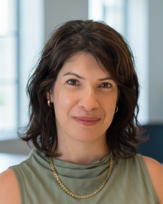 Photo of Dr. Shiri Sadeh-Sharvit, Psychologist, PhD