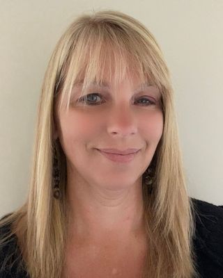 Photo of Elaine Oosting, Counsellor, BA Psy, MDiv, CT