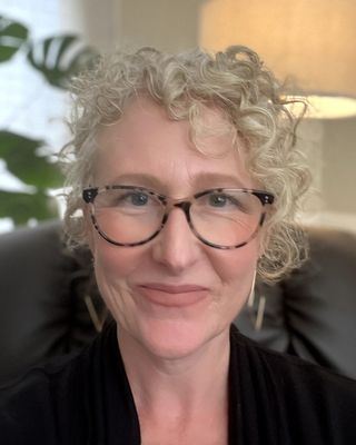 Photo of Amanda S Hood, Marriage & Family Therapist, LMFT