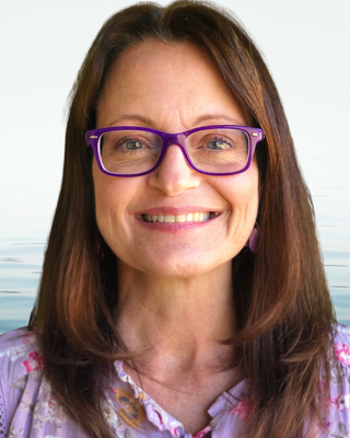 Photo of Suzanne Winzenburg, Psychiatric Nurse Practitioner, DNP, FNP-BC, PMHNP-B