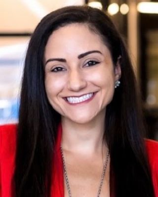 Photo of Dr. Caroline Iscovitz, Marriage & Family Therapist Intern, PsyD