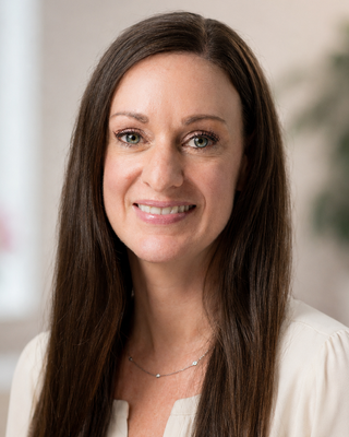 Photo of Victoria Puzo, Clinical Social Work/Therapist, LCSW