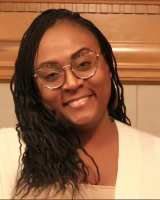 Photo of Kristin Moreland, Clinical Social Work/Therapist, LISW