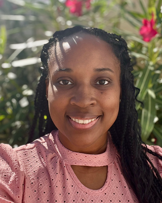 Photo of Narussia DeLoach, Clinical Social Work/Therapist, LICSW