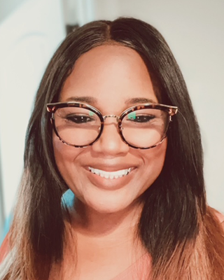 Photo of Latrina Raddler, Mental Health Counselor, LMHC