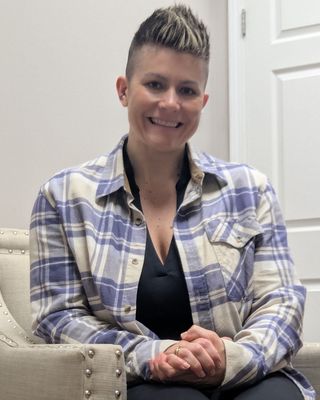 Photo of Alyssa Travis, PLMHP, PCMSW, MPA