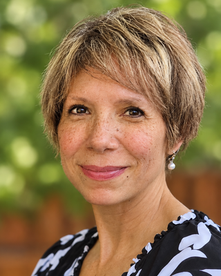 Photo of Laura Richardson, Psychologist, Ph.D., MSCP