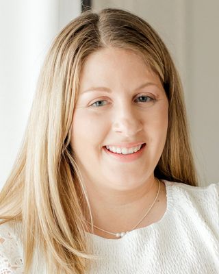 Photo of Allison Davis, Clinical Social Work/Therapist, LCSW