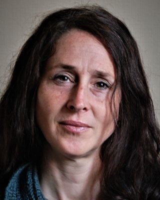 Photo of Susanna Holland, Psychotherapist, MBACP
