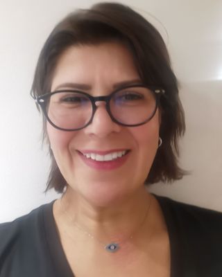 Photo of Aida T Mozayyan, Psychotherapist, MSc, MBACP