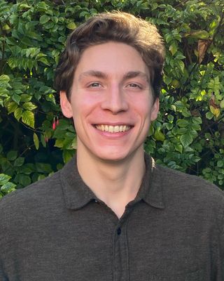 Photo of Quinn Blackledge, Marriage & Family Therapist Associate, AMFT