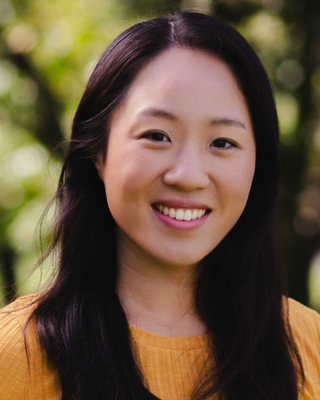 Photo of Joling Hsiang, Associate Professional Clinical Counselor