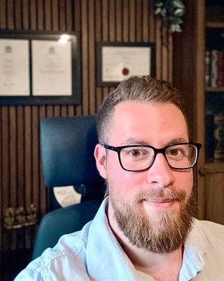 Photo of Jolian Ardolino, Counsellor, MSc, MNCPS Acc.