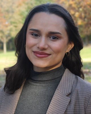 Photo of Nadia Lyall